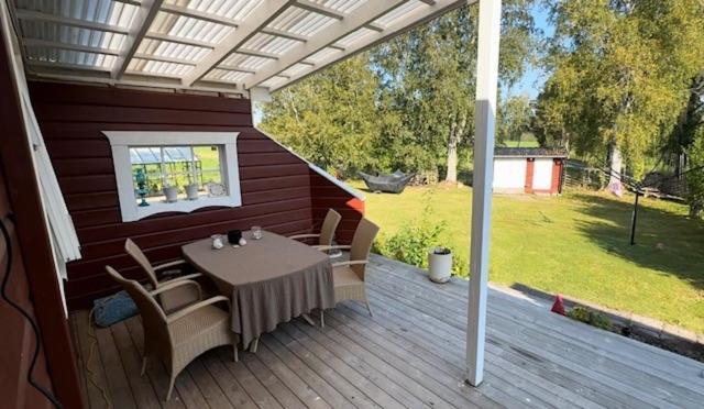 B & B Hjaerthuset Zweden Ekshaerad Exterior foto